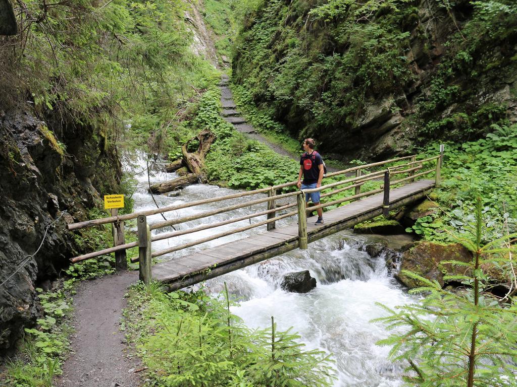 Apart Caecilia Ried im Oberinntal Exterior foto