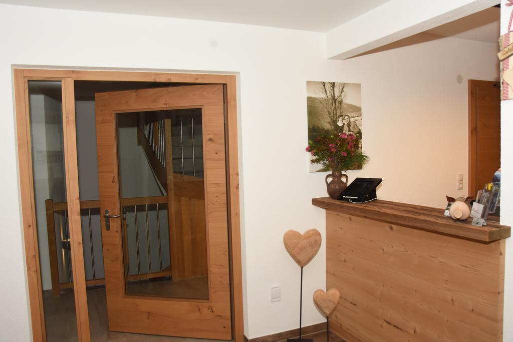 Apart Caecilia Ried im Oberinntal Exterior foto